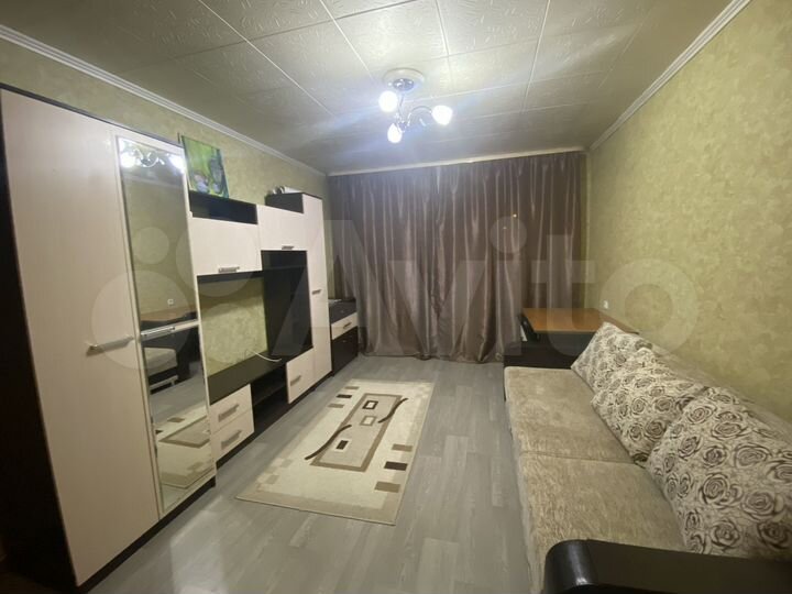 1-к. квартира, 38 м², 1/10 эт.