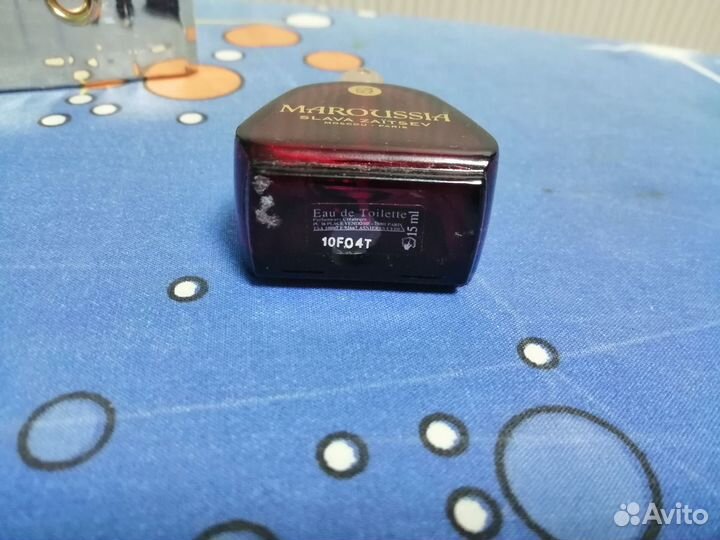 Пустые дорогие флаконы отдухов -Ароматы