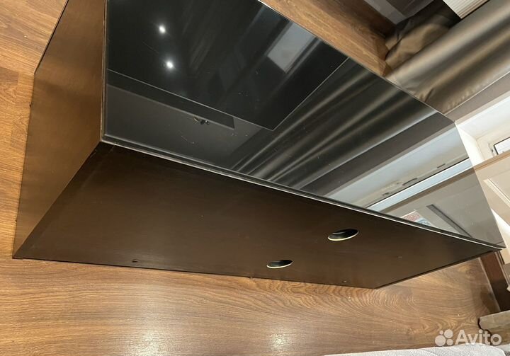 Тумба под телевизор