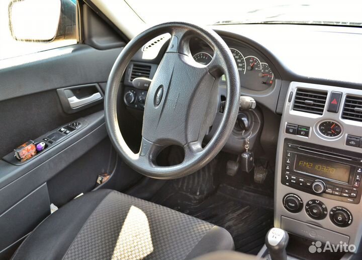 LADA Priora 1.6 МТ, 2012, 180 000 км