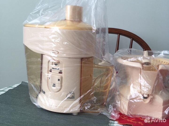 Соковыжималка новая в упаковке