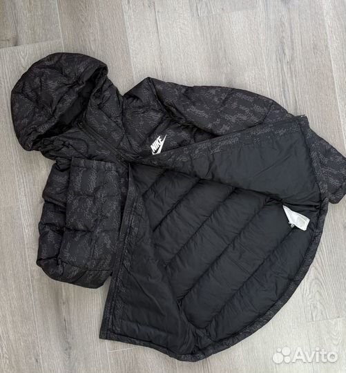 Пуховик Nike