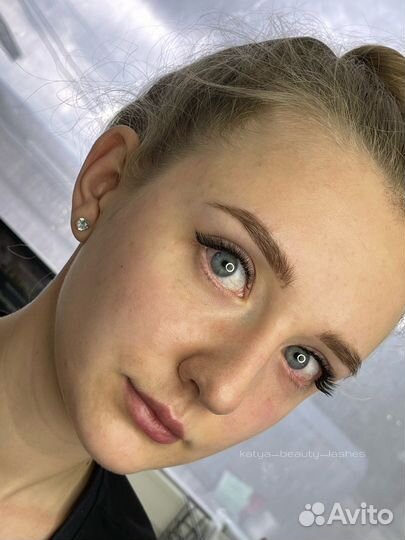 Качественное наращивание ресниц, оформление бровей