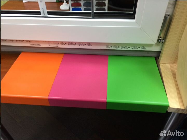 Покраска подоконников