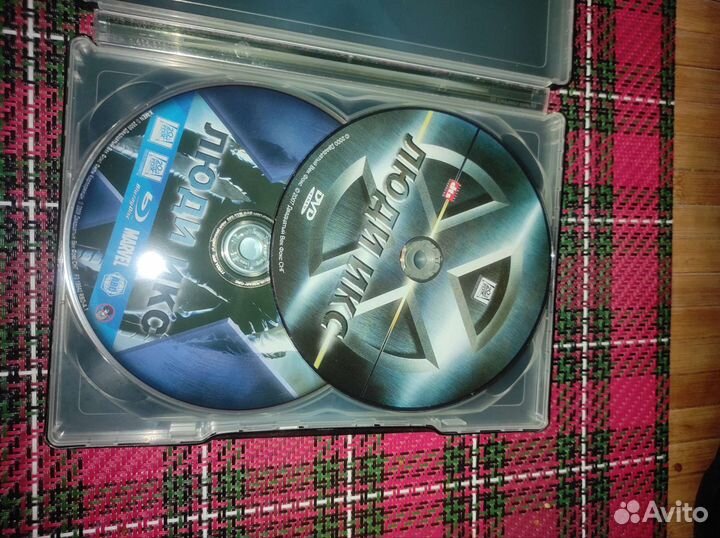 Стилбук Люди икс 2 диска, Blu-ray +DVD