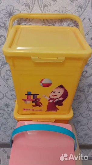 Набор контейнеров