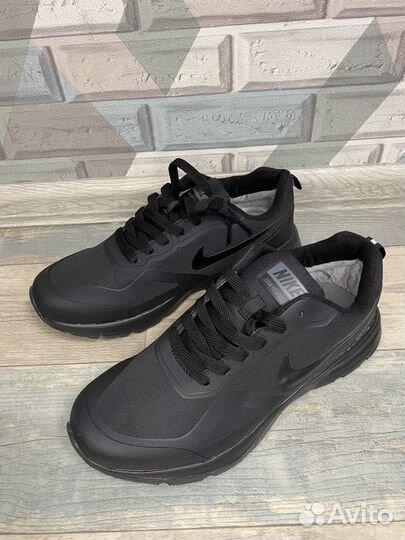 Кроссовки мужские новые