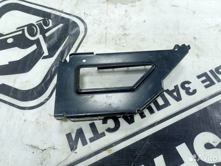 1800353 Кронштейн приборной панели Скания Scania P