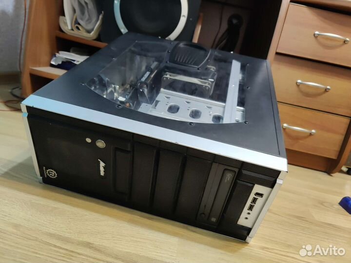 Корпус Thermaltake Matrix VX