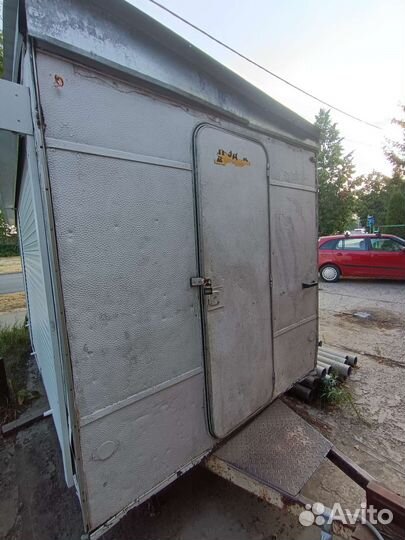 Прицеп для торговли МАЗ-КУПАВА 813210, 1999