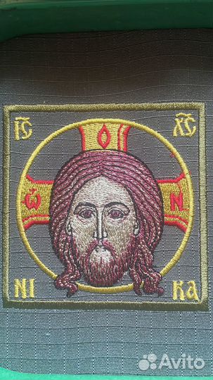 Машинная вышивка на одежде