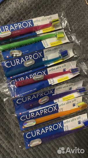 Зубная щетка curaprox