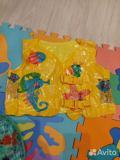 Бассейн,жилет,круг для купания