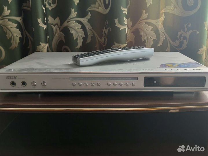 DVD плеер с караоке