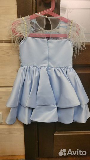 Нарядное платье для девочки 110 116 см