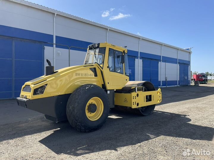 Дорожный каток Bomag BW 215 D-40, 2023