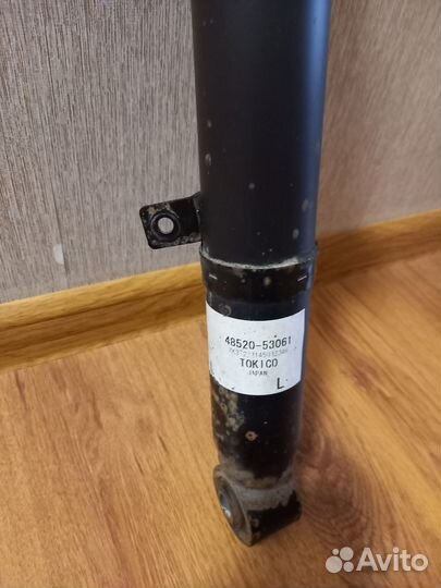 Аммортизатор передний левый lexus is 250