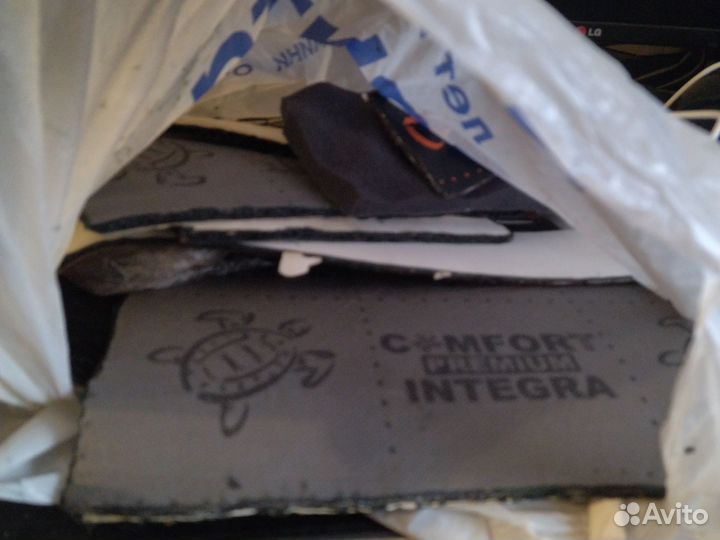 Обрезки Шумки для автомобиля