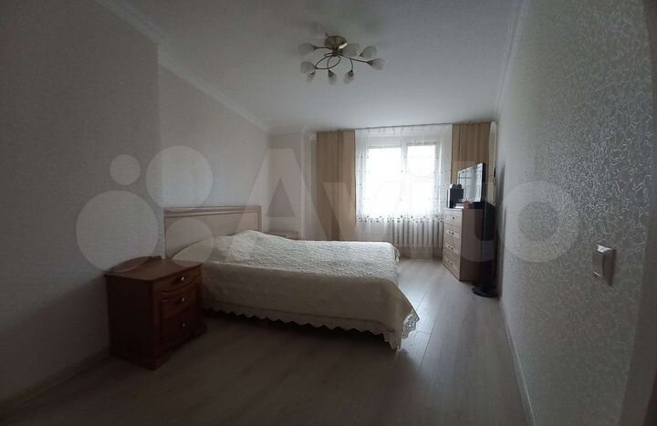 3-к. квартира, 83 м², 3/10 эт.