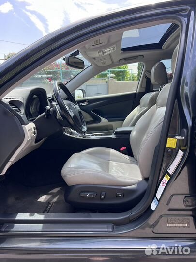 Lexus IS 2.5 AT, 2011, 100 000 км