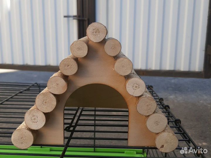 Домик для грызунов Woodpethouse, треугольный