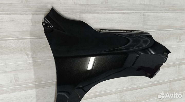 Lexus LX450D Переднее правое крыло без дефектов че