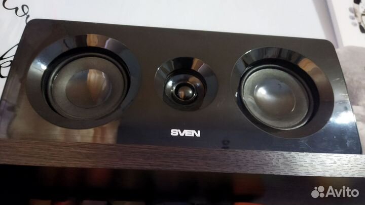 Акустические колонки Sven