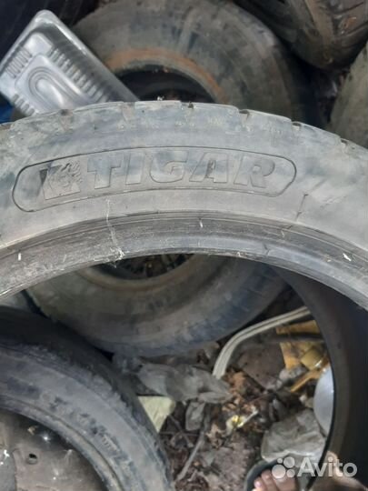Tigar UHP Ultra High Performance 215/45 R17
