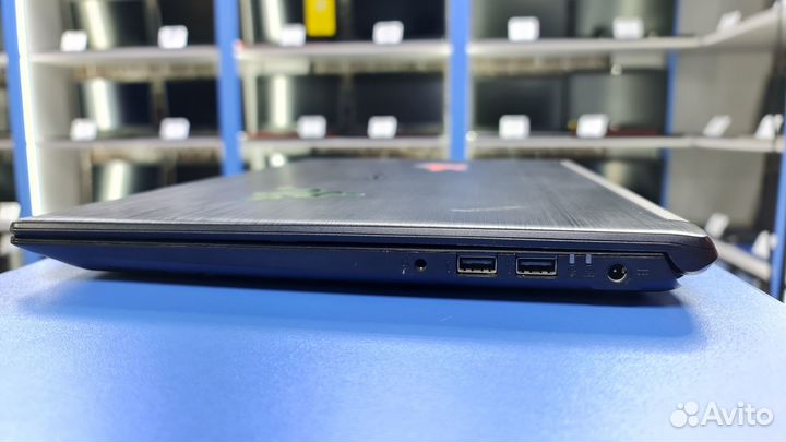 Ноутбук Acer Ryzen 3 2200u 6gb 240gb Vega 3