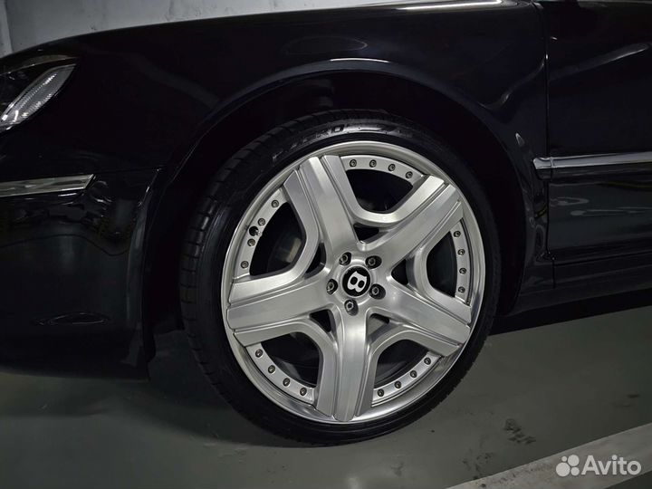 Pirelli P Zero PZ4 L.S. 275/30 R21 Y