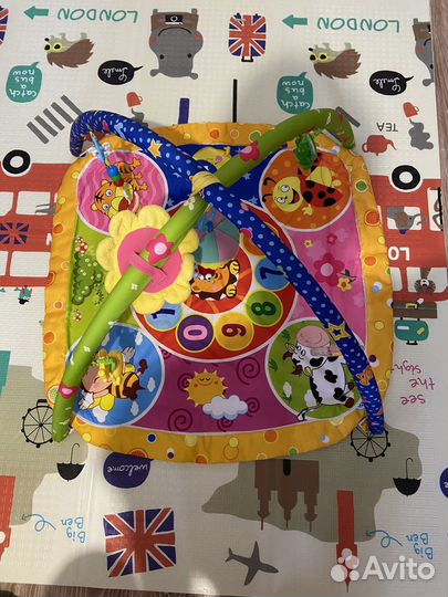 Развивающий коврик