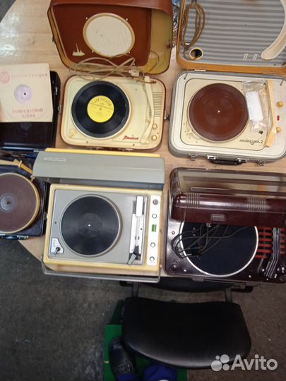 Виниловые проигрыватели винтаж