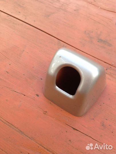 Колпак клыка бампера Тойота Камри 2004гв