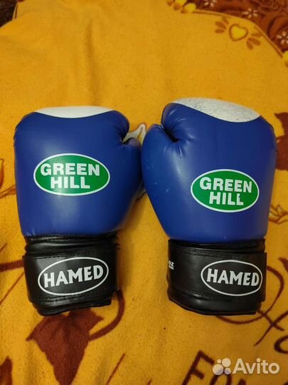 Боксерские перчатки 8 oz