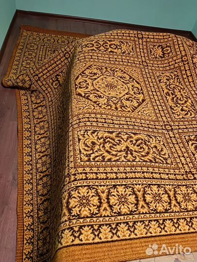 Продам ковёр настенный б/у