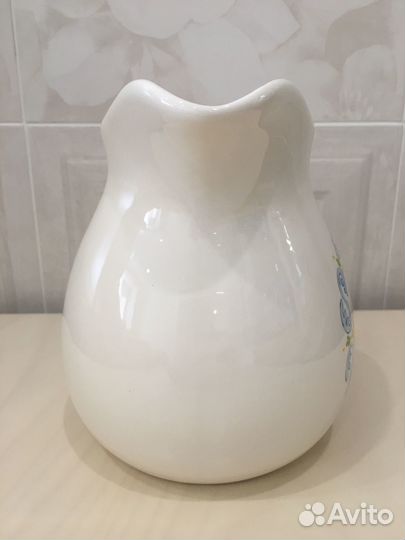 Стильный Кувшин