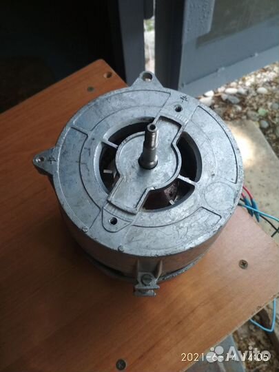 Электродвигатель 220в