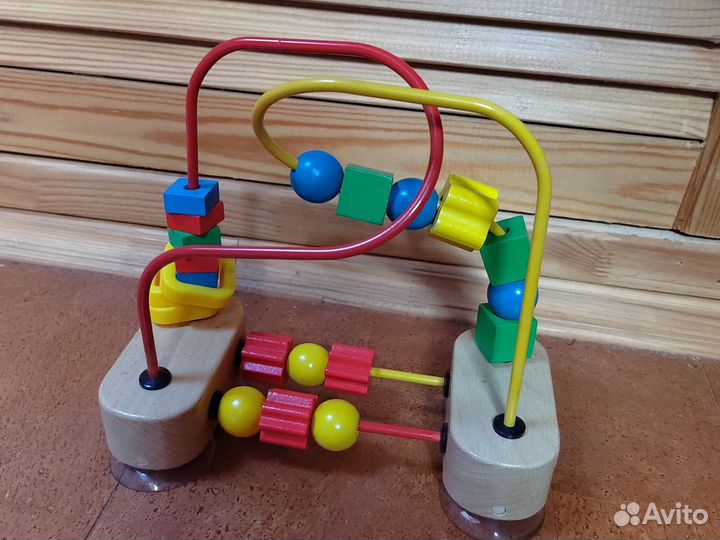 Развивающая игрушка