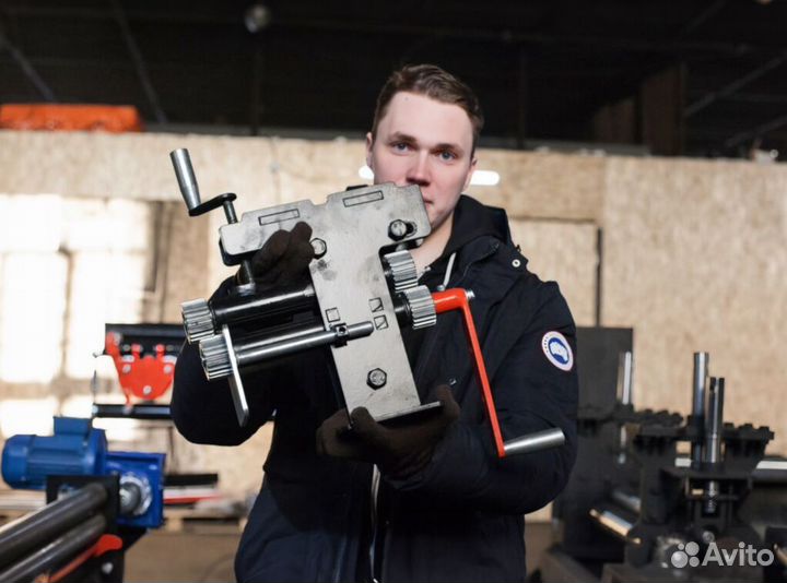 Станок для резки металла с электроприводом