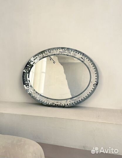 Зеркало овальной формы - фаберже