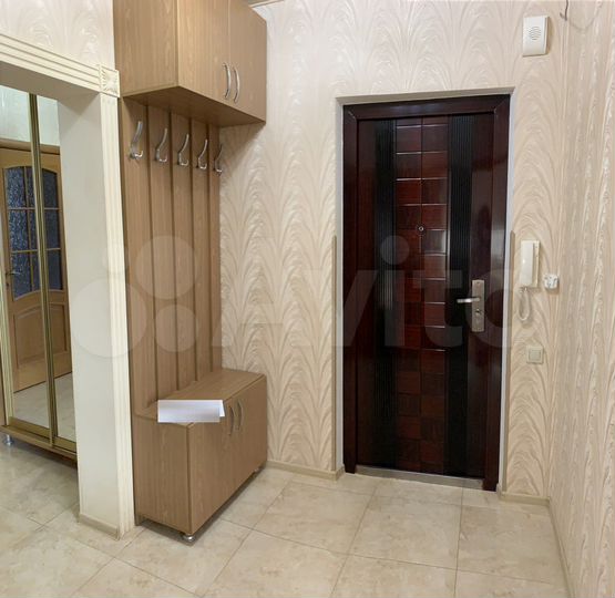 3-к. квартира, 71 м², 6/9 эт.