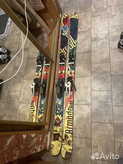 Горные лыжи Armada ar6 с ботинками