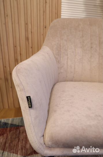 Стул мягкий велюровый