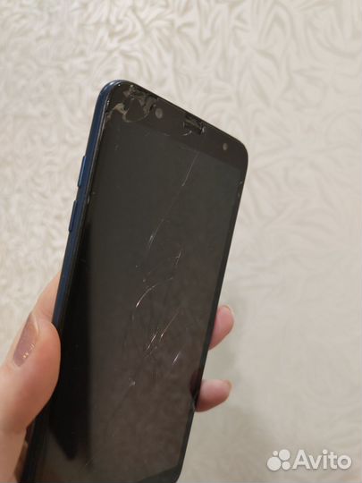 Samsung Galaxy A6+, 3/32 ГБ