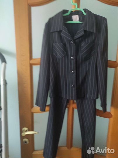 Костюм 38 размер