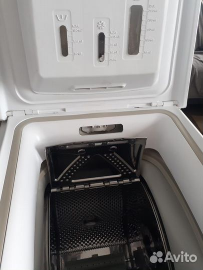 Стиральная машина с вертикальной загрузкой