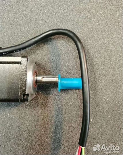 Двигатель Сервопривод Ecma-C10401RS