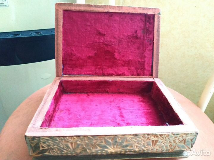 Шкатулка деревянная