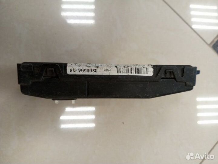 Блок электронный Renault Logan K7MF710 2005