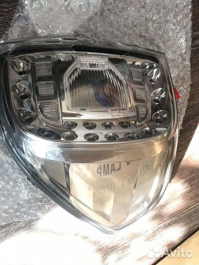 Фары задние на Nissan Patrol